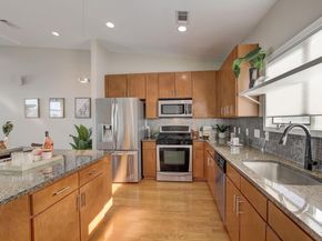 1702 S Lamar BLVD 11, Austin TX 78704