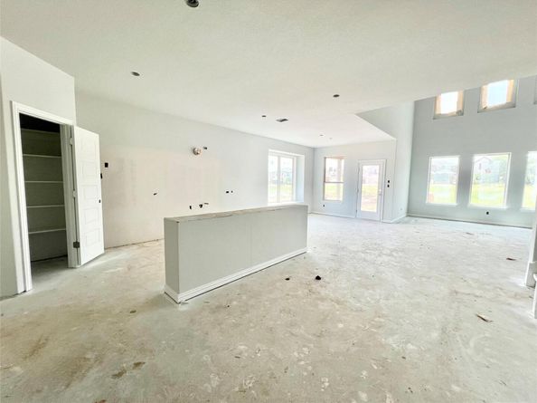 623 Breeze Hollow LN, Georgetown TX 78628