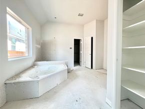 623 Breeze Hollow LN, Georgetown TX 78628