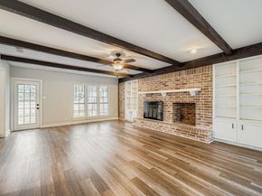 11101 Country KNL, Austin TX 78750