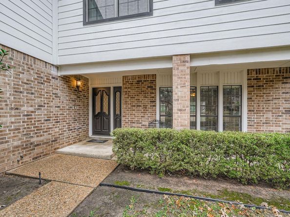 11101 Country KNL, Austin TX 78750