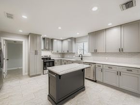 11101 Country KNL, Austin TX 78750