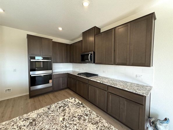 1717 River Plateau DR, Leander TX 78641