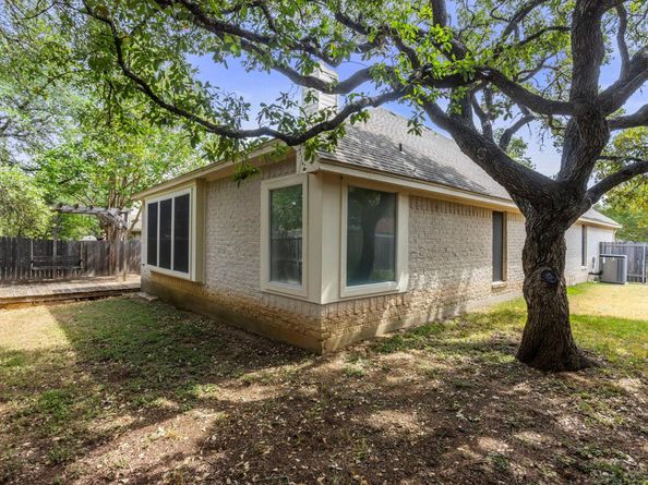6402 Abilene TRL, Austin TX 78749