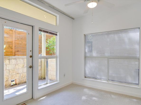 2209 Hancock DR 11, Austin TX 78756