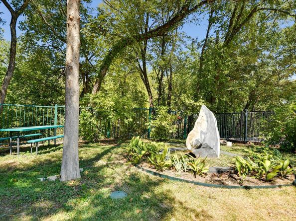 2209 Hancock DR 11, Austin TX 78756