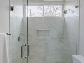 3209 Dolphin Dr 2, Austin TX 78704