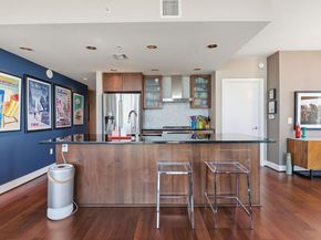 300 Bowie ST 2805, Austin TX 78703