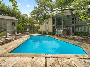 2303 East Side DR 211, Austin TX 78704