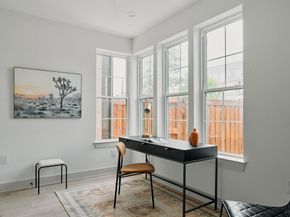 2209 Woodland Ave 502, Austin TX 78741