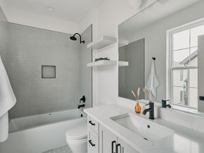 2209 Woodland Ave 502, Austin TX 78741