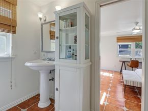 2908 Perry LN, Austin TX 78731