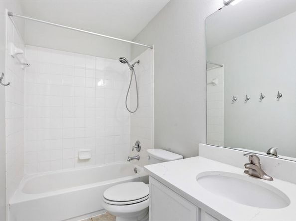 Undisclosed Address #3676305, Round Rock TX 78665