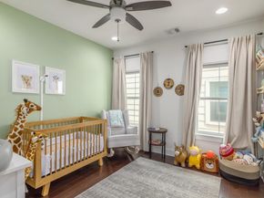 2705 Halcyon DR 7, Austin TX 78702