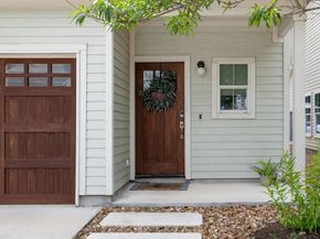 2705 Halcyon DR 7, Austin TX 78702
