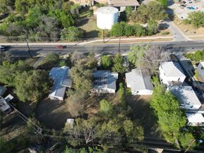 205, 207, 209 Woodward ST, Austin TX 78704