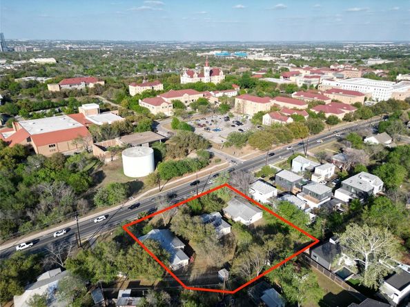 205, 207, 209 Woodward ST, Austin TX 78704