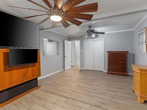 5210 Gladstone DR, Austin TX 78723