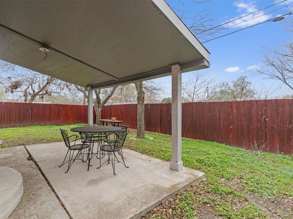 5210 Gladstone DR, Austin TX 78723