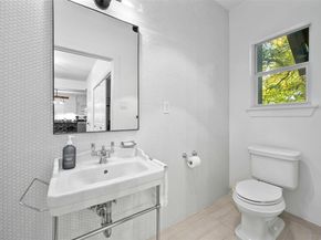 525 Barton Blvd, Austin TX 78704