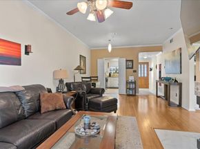 1741 Spyglass DR 2102, Austin TX 78746