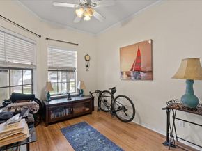 1741 Spyglass DR 2102, Austin TX 78746
