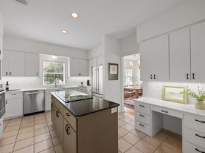 911 Vanguard ST, Lakeway TX 78734