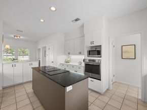 911 Vanguard ST, Lakeway TX 78734