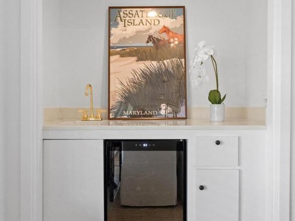 911 Vanguard ST, Lakeway TX 78734