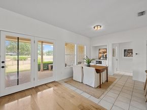 911 Vanguard ST, Lakeway TX 78734