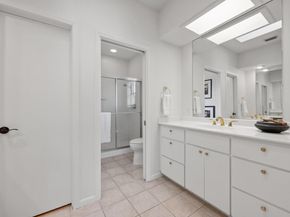 911 Vanguard ST, Lakeway TX 78734