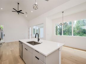 1928 Miles Ave 2, Austin TX 78745