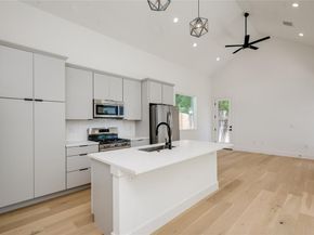 1928 Miles Ave 2, Austin TX 78745