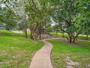 1015 E Yager LN 187, Austin TX 78753