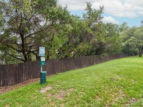 1015 E Yager LN 187, Austin TX 78753