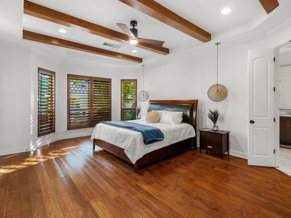 1932 Wimberly LN, Austin TX 78735