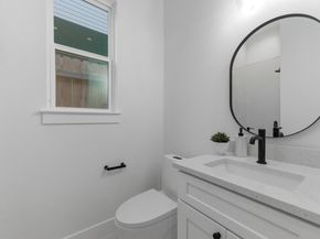 1809 Maple Ave 2, Austin TX 78702