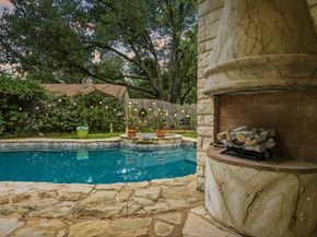 10401 Pinehurst DR, Austin TX 78747