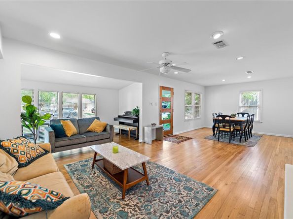 5011 W Frances PL, Austin TX 78731