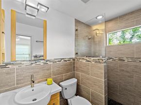 5011 W Frances PL, Austin TX 78731