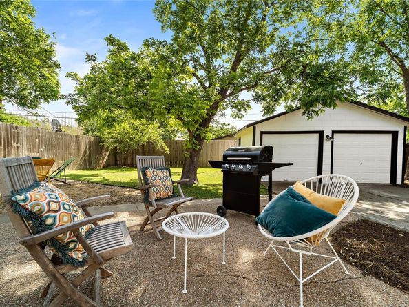 5011 W Frances PL, Austin TX 78731