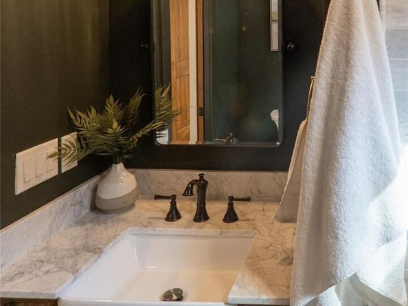 2515 Gonzales ST, Austin TX 78702