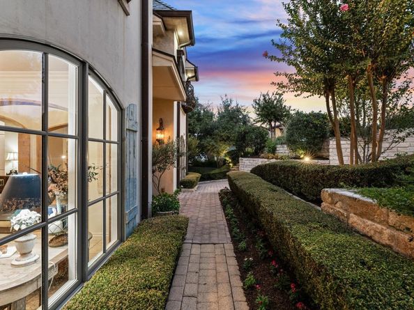 7324 Vista Mountain DR, Austin TX 78731