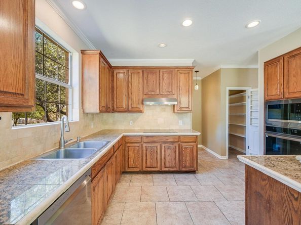 8602 Pepper Rock DR, Austin TX 78717