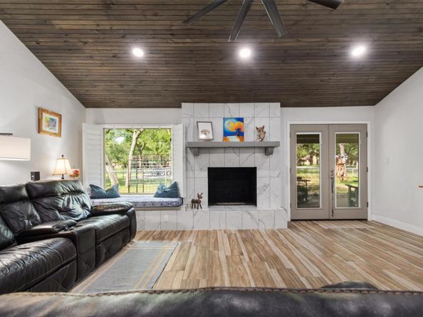 4001 Granada DR, Georgetown TX 78628