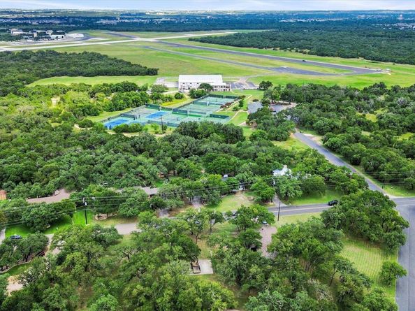 4001 Granada DR, Georgetown TX 78628