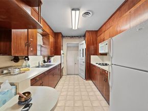 1105 E Applegate DR, Austin TX 78753