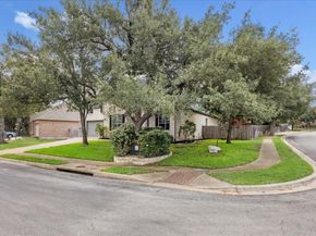 6817 Blissfield DR, Austin TX 78739