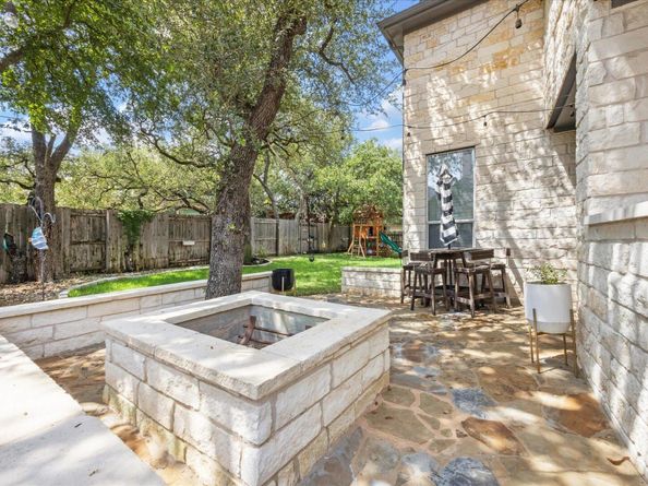 6817 Blissfield DR, Austin TX 78739