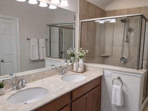 340 Beretta CIR, Georgetown TX 78628